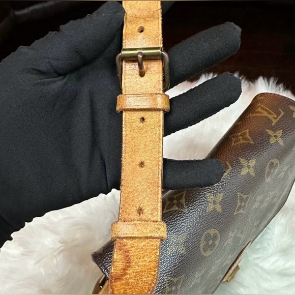 ⭐️Louis Vuitton Monogram Cartouchiere MM Crossbody Shoulder Bag - Picture 8 of 13